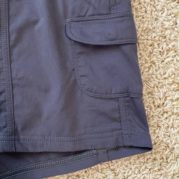 The North Face | Women's Shorts - Picture 4 of 7